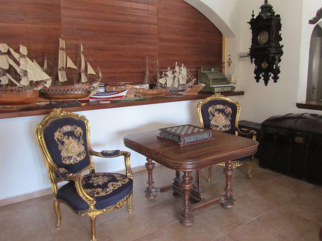 Porto Scoutari Romantic Hotel Skála Buitenkant foto