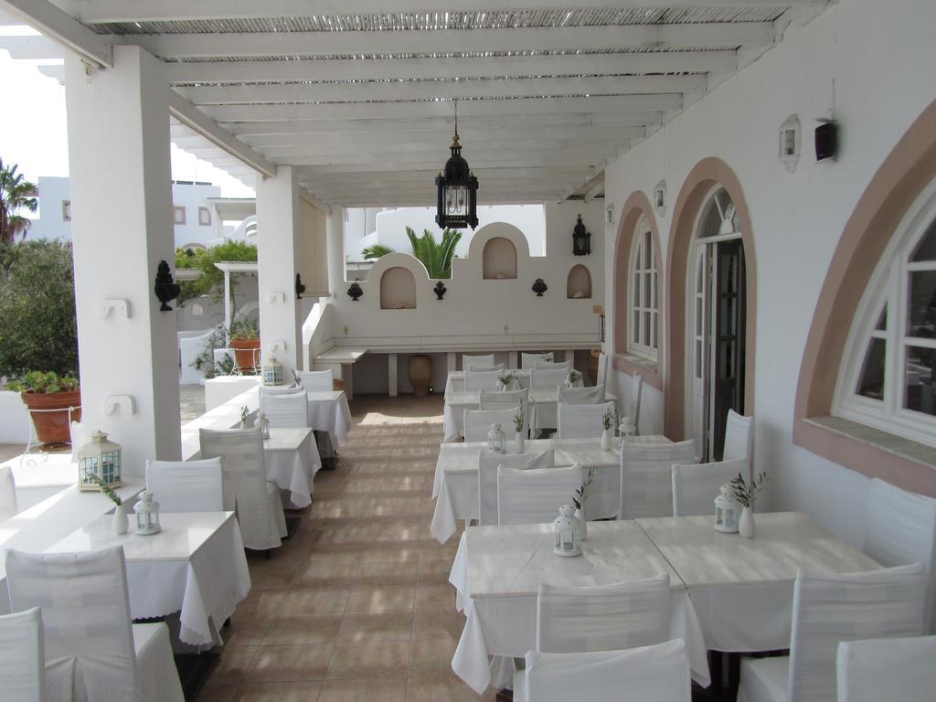Porto Scoutari Romantic Hotel Skála Buitenkant foto
