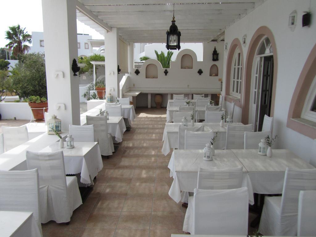 Porto Scoutari Romantic Hotel Skála Buitenkant foto