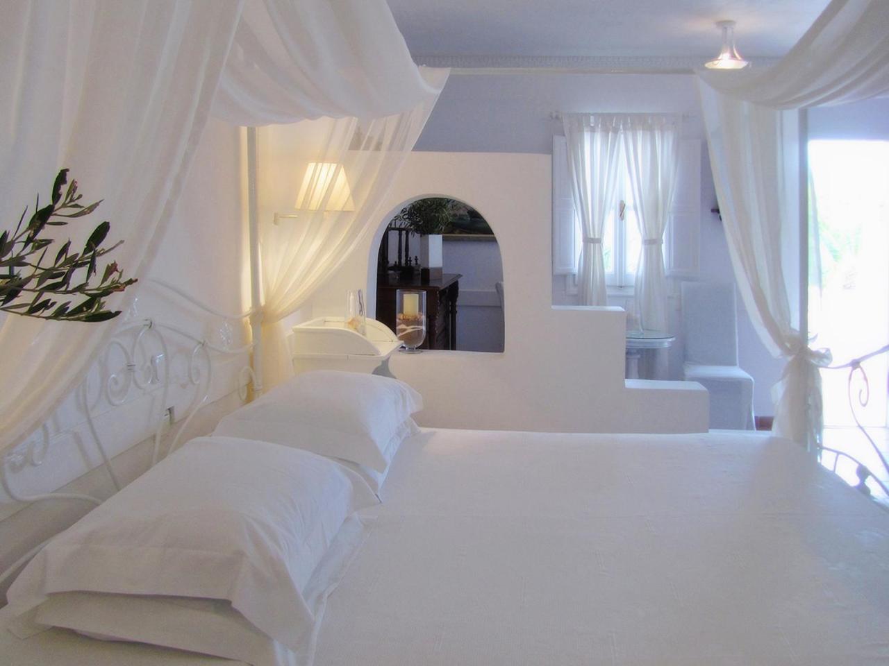 Porto Scoutari Romantic Hotel Skála Buitenkant foto